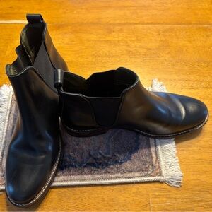 Barbour black leather Chelsea ankle boots- 7 men’s, 8.5-9 women’s